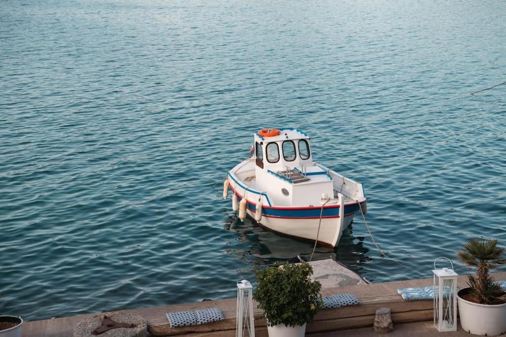At Coast Elounda